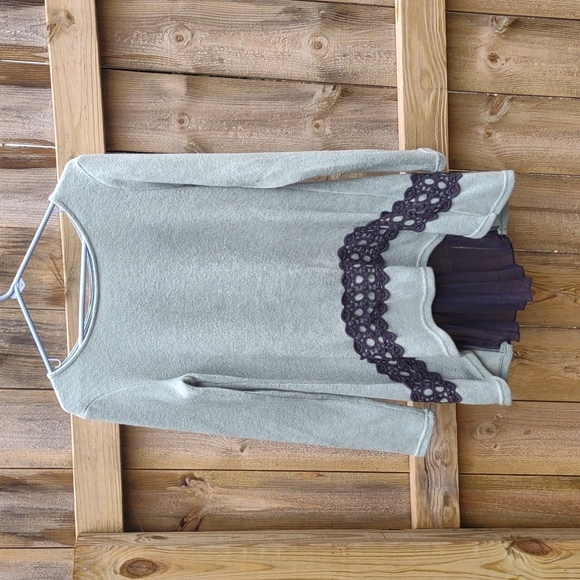 Anthropologie a'reve sweater with pleated split back 🌵 - Picture 1 of 6